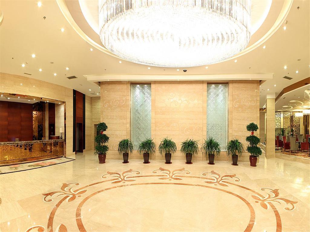 Dalian Furong International Hotel Екстер'єр фото
