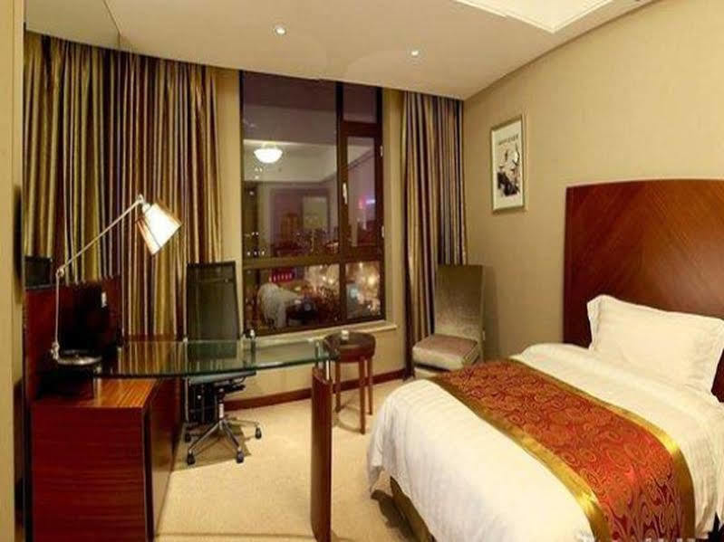 Dalian Furong International Hotel Екстер'єр фото
