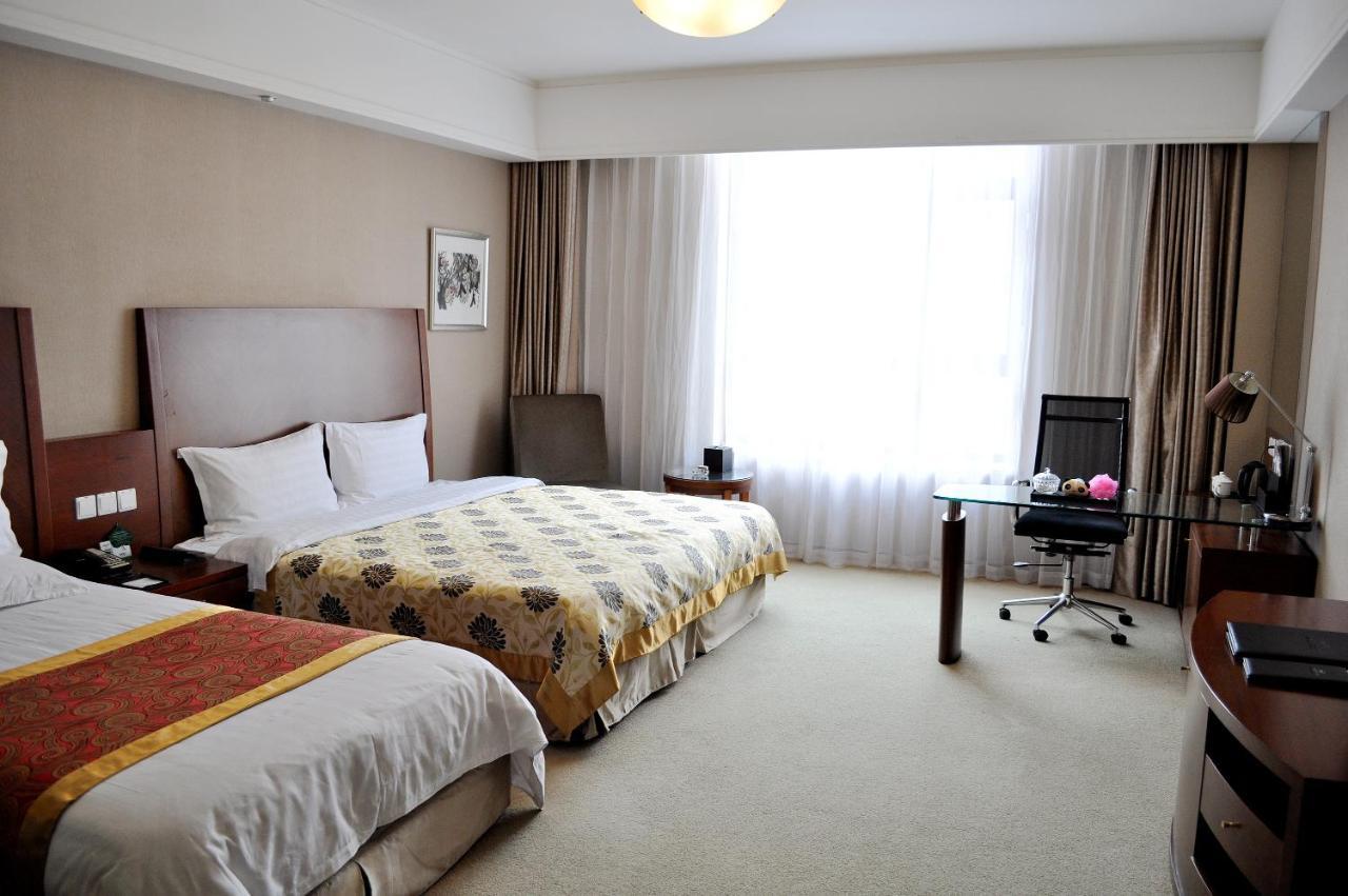 Dalian Furong International Hotel Екстер'єр фото
