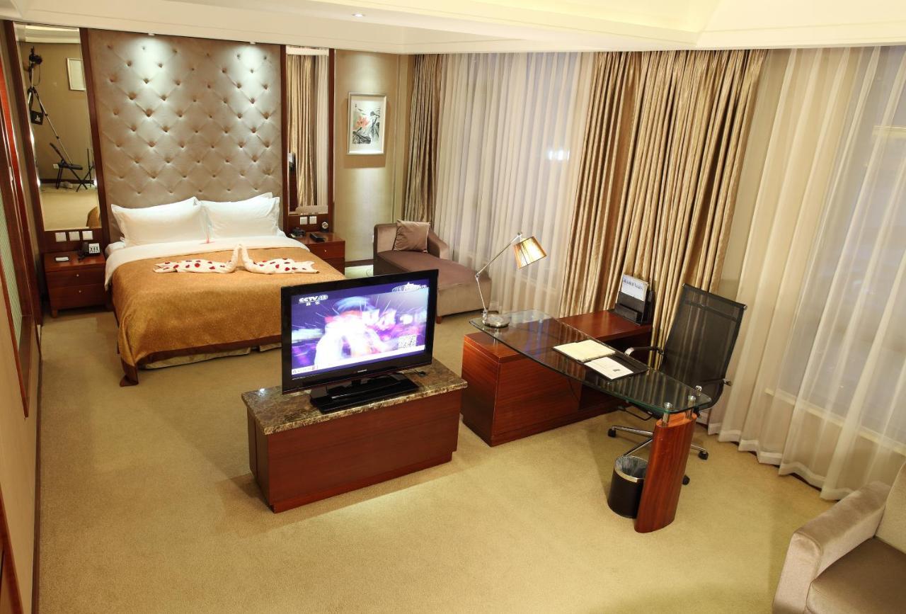 Dalian Furong International Hotel Екстер'єр фото